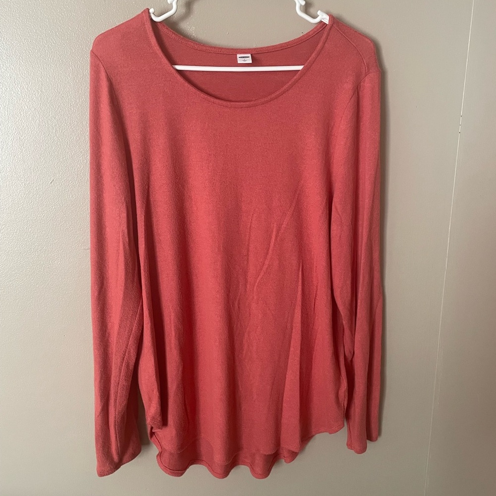 Old Navy Long Sleeve Relaxed T-Shirt